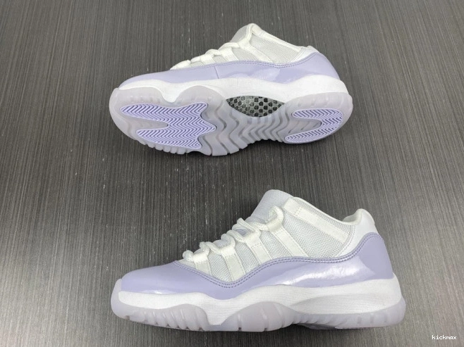 Rep MAX 11 Low Jordan Air Pure Violet WMNS AH7860-101 0715